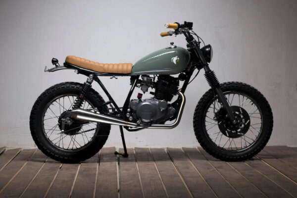 Yamaha SR250 Cafe Racer